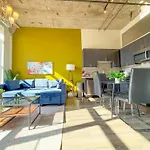 Mccormick Place 2B-2B With Optional Parking And Gym For Up To 8 Guests