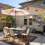 Main House At Cherry Street 4Bdr