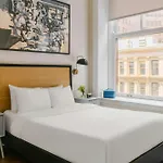 Sonder By Marriott Bonvoy Jewelers Row Apartments Millenium Park