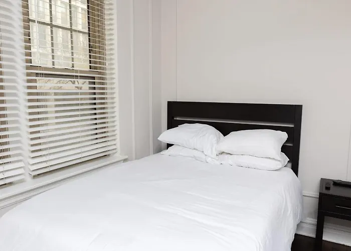 Frontdesk Studio Apt Near The Museum Of Science