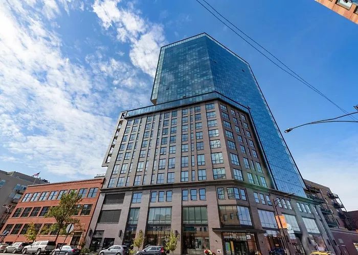 Cloud9 - River West At Avenir