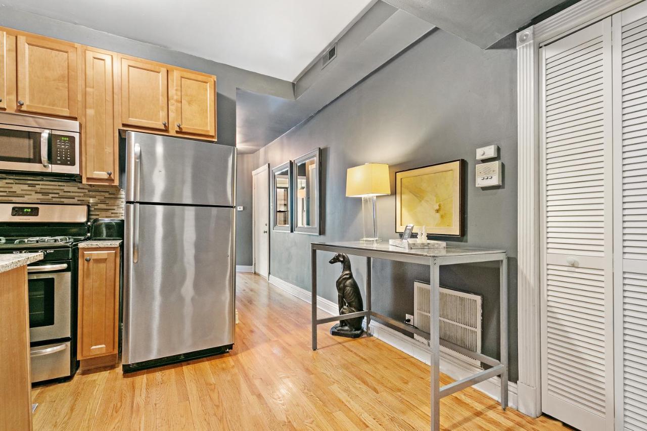Apartment Trendy 2br With Modern Amenities - Halsted 2a *