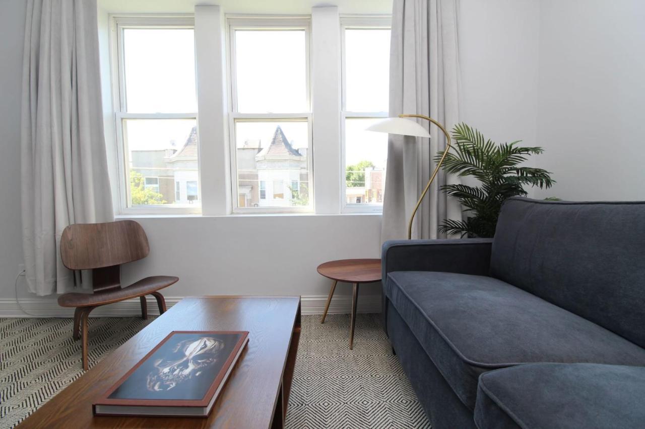 Frontdesk Updated 2 Bedroom Apt With Full Kitchen Apartment *