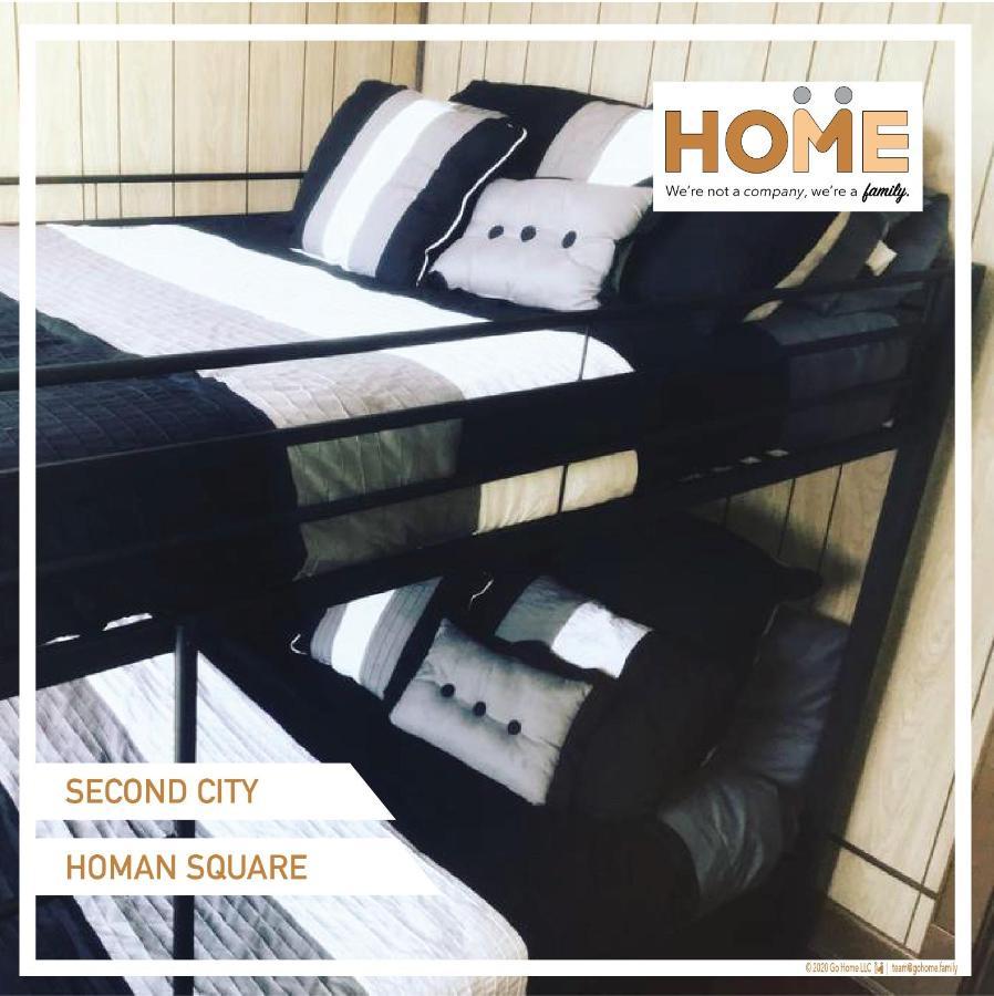 Homestay Homan Square Chicago
