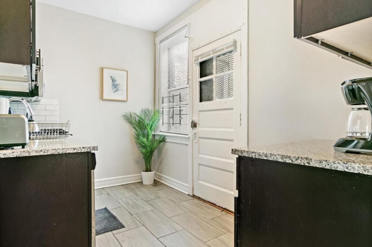 Roomy 3br Apt Near Beach, Park & Loyola - Lunt 2n