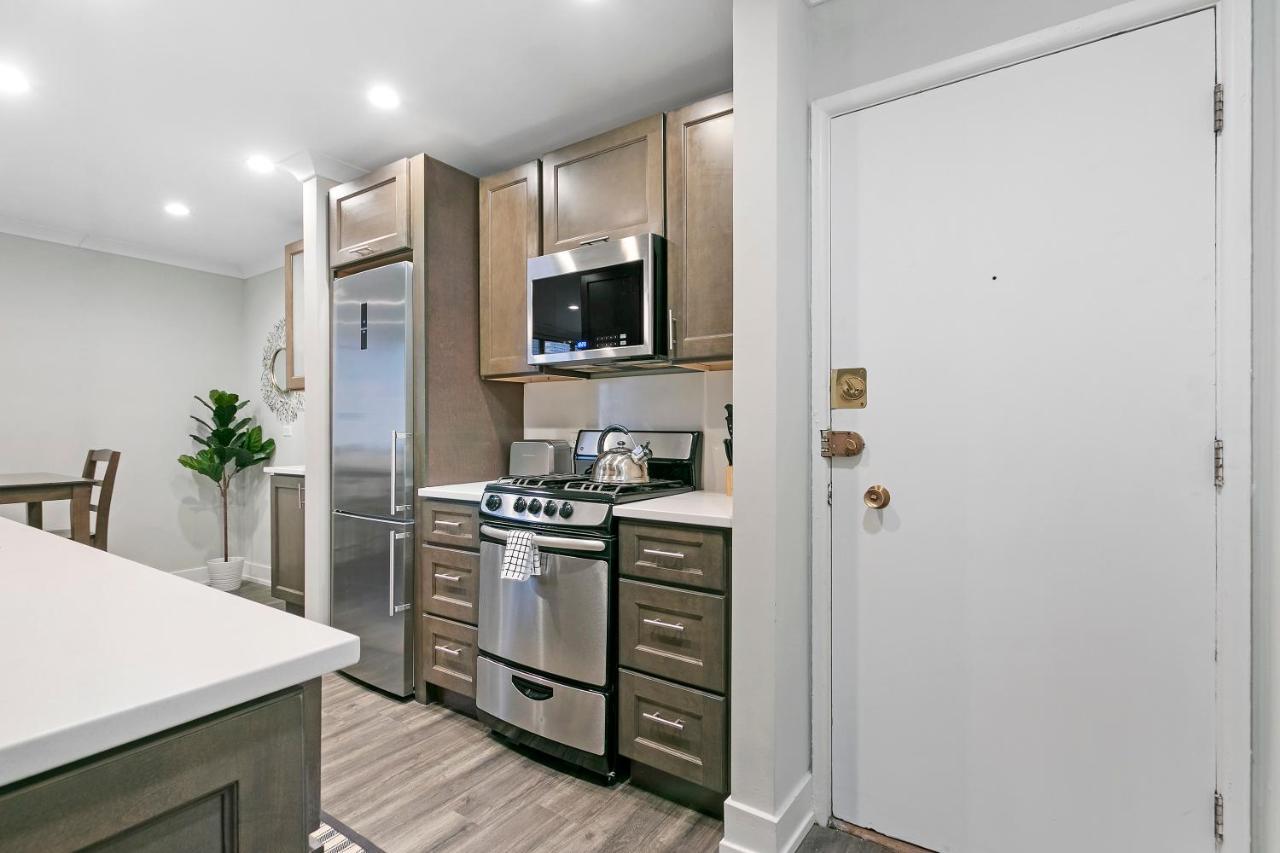 Modern & Stylish 1br Apt In The Center Of Lakeview - Oakdale 209 Rep Apartment