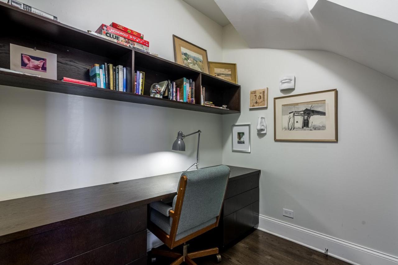 Logan Blvd Luxury! Enjoy The Well-equipped Kitchen And Prime Location Apts