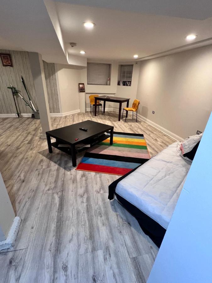 Simplified Living Space Homestay *