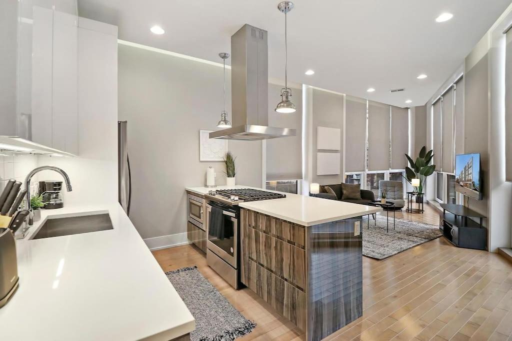 Apartment Nicely Decorated 1br Apt With Laundry - Crosby 202 Chicago