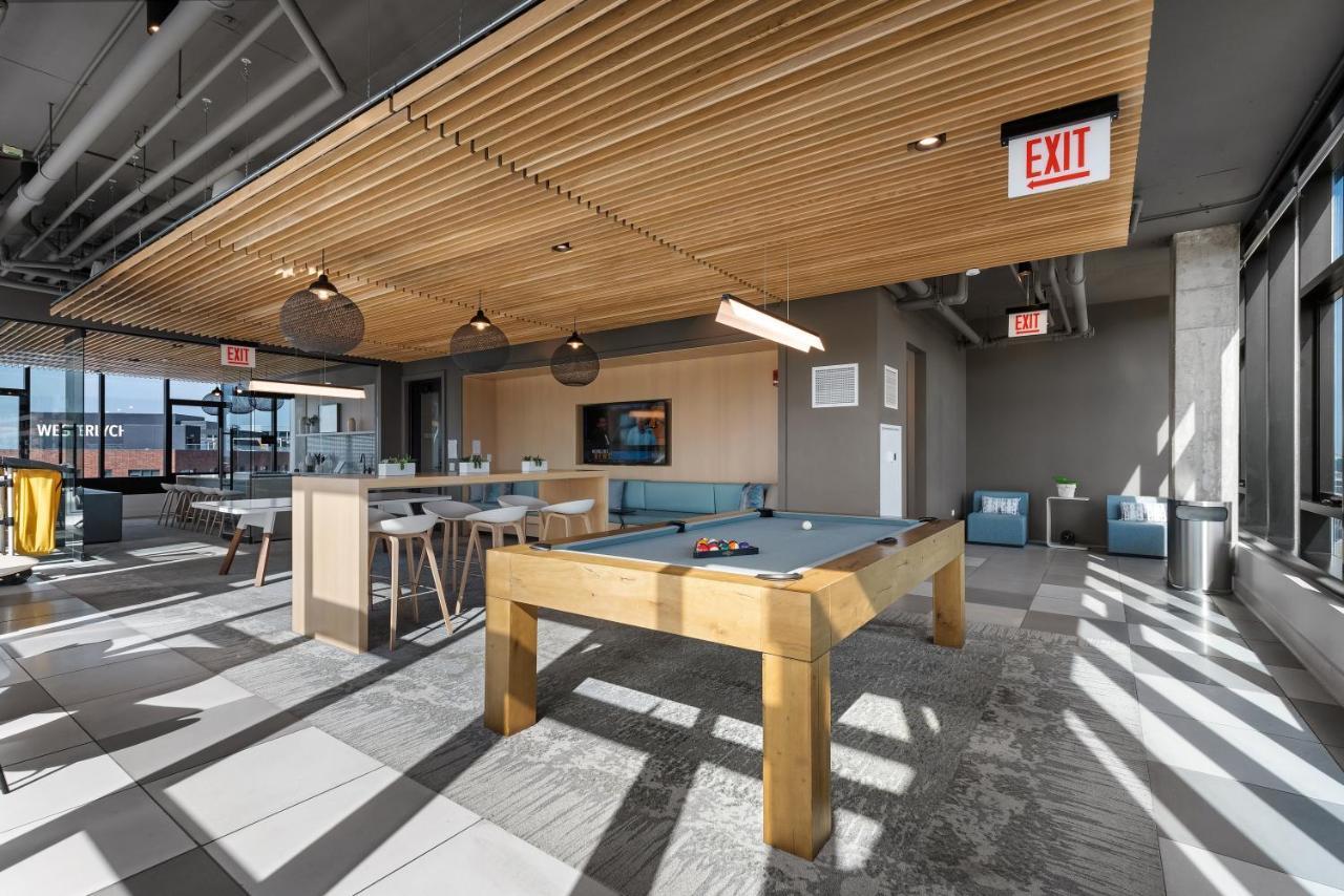 Cloud9 - River West At Avenir
