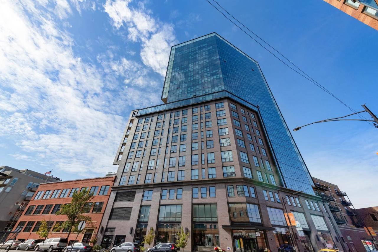 Cloud9 - River West At Avenir