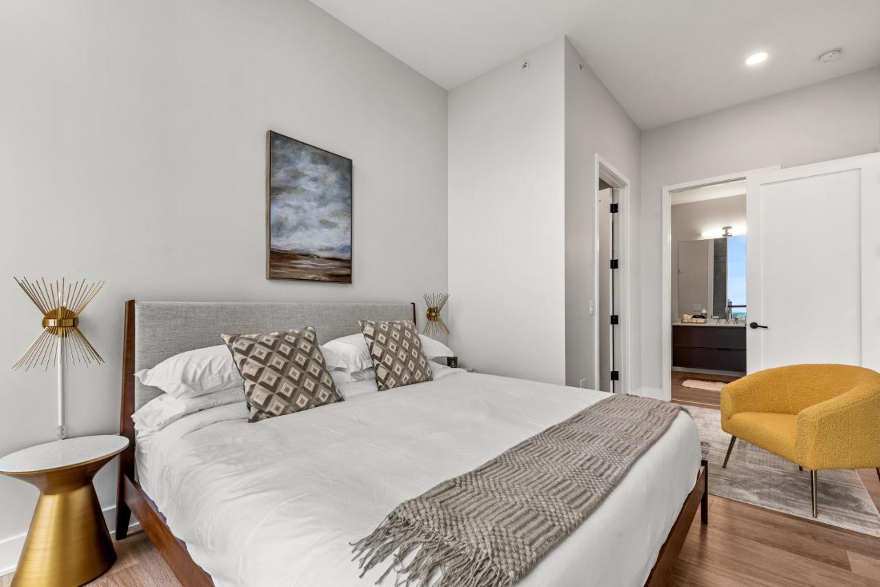 Apartment Cloud9 - River West At Avenir Chicago