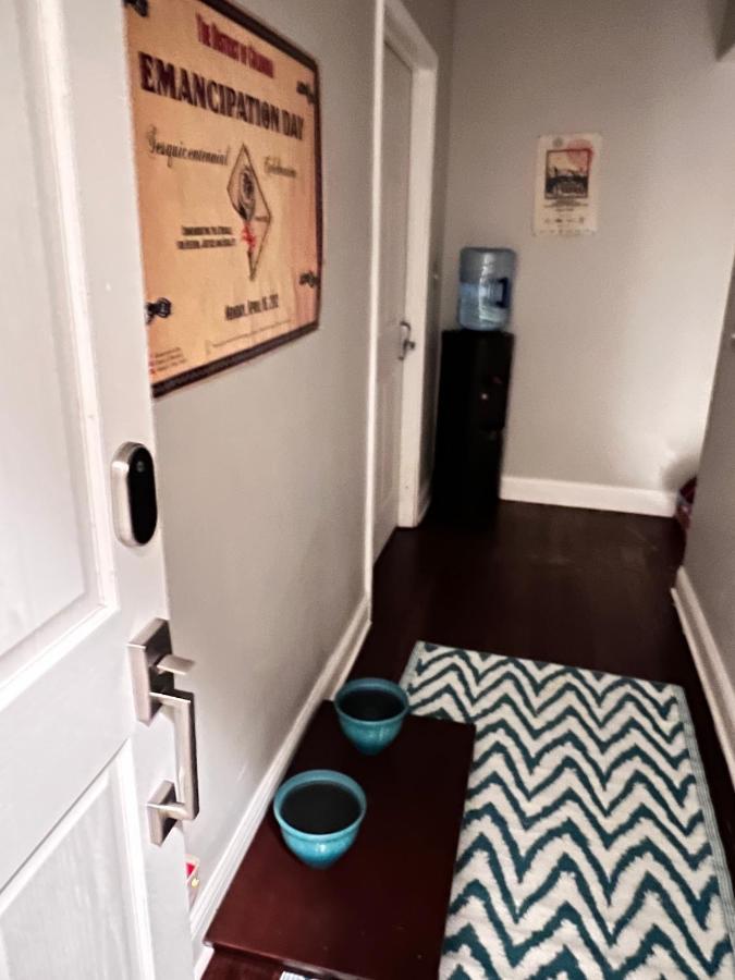 Simplified Living Space Homestay *