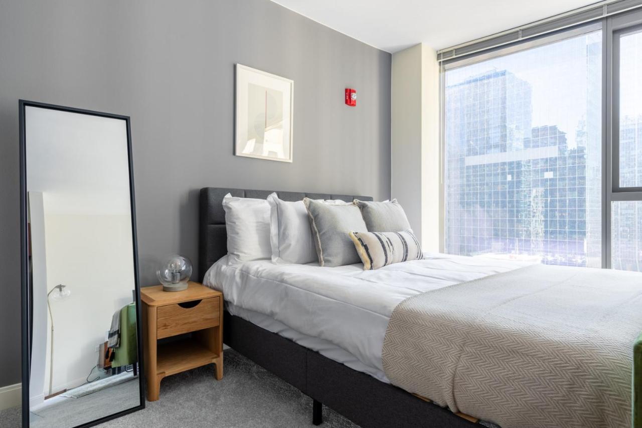 Loop W Pool Gym Nr Theatre District Chi-272 Apartment