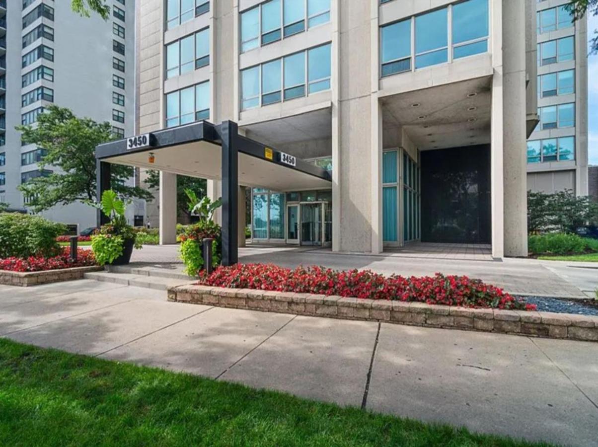 Lakeview 1br W Rooftop Pool Nr Wrigley Field Chi-375 Chicago