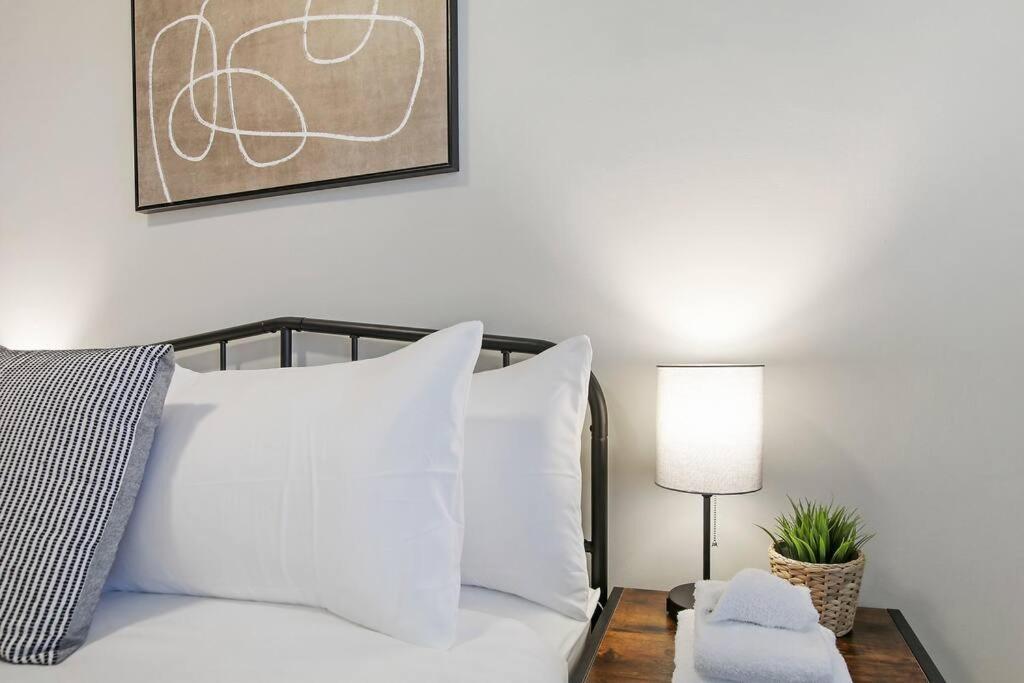 Relaxing 2br Apt With Comfy Bedrooms - Lockwood 3 Apartment *