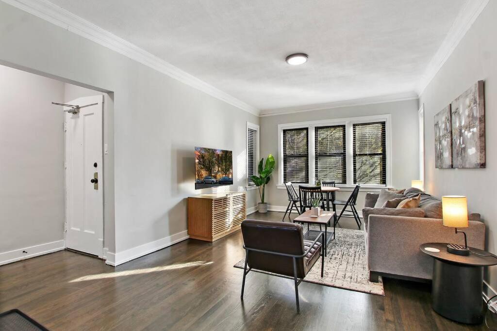 Comfortable 2br - Sunnyside 2f Apartment *