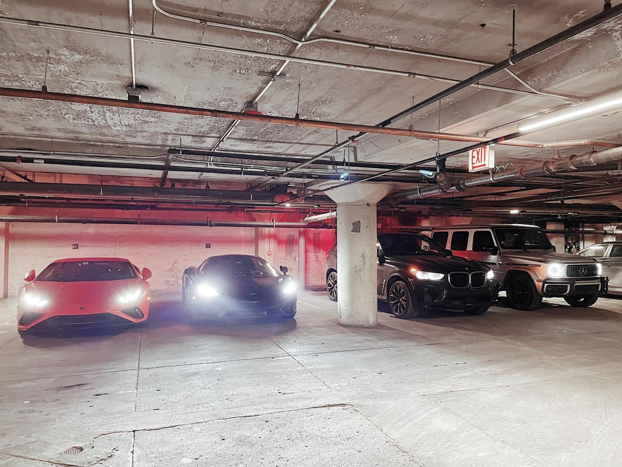 Mccormick Place 2b-2b With Optional Parking And Gym For Up To 8 Guests