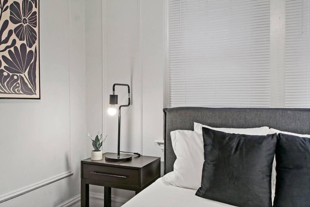 Apartment Modern And Minimalist Studio - Bstone 105 And 108 Rep *