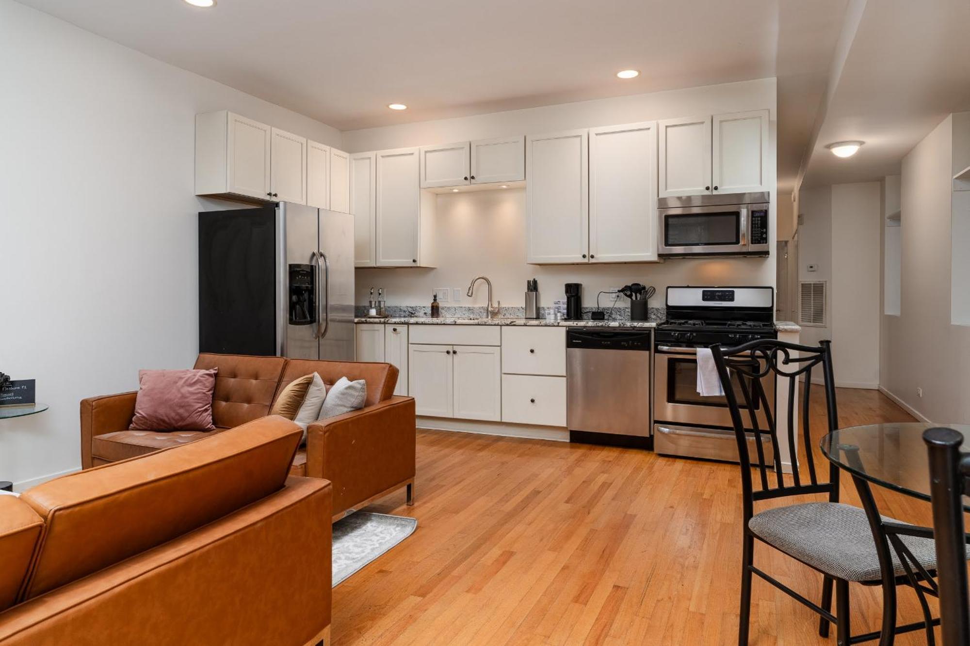 Flexhome Wicker Park 2br P1 Chicago