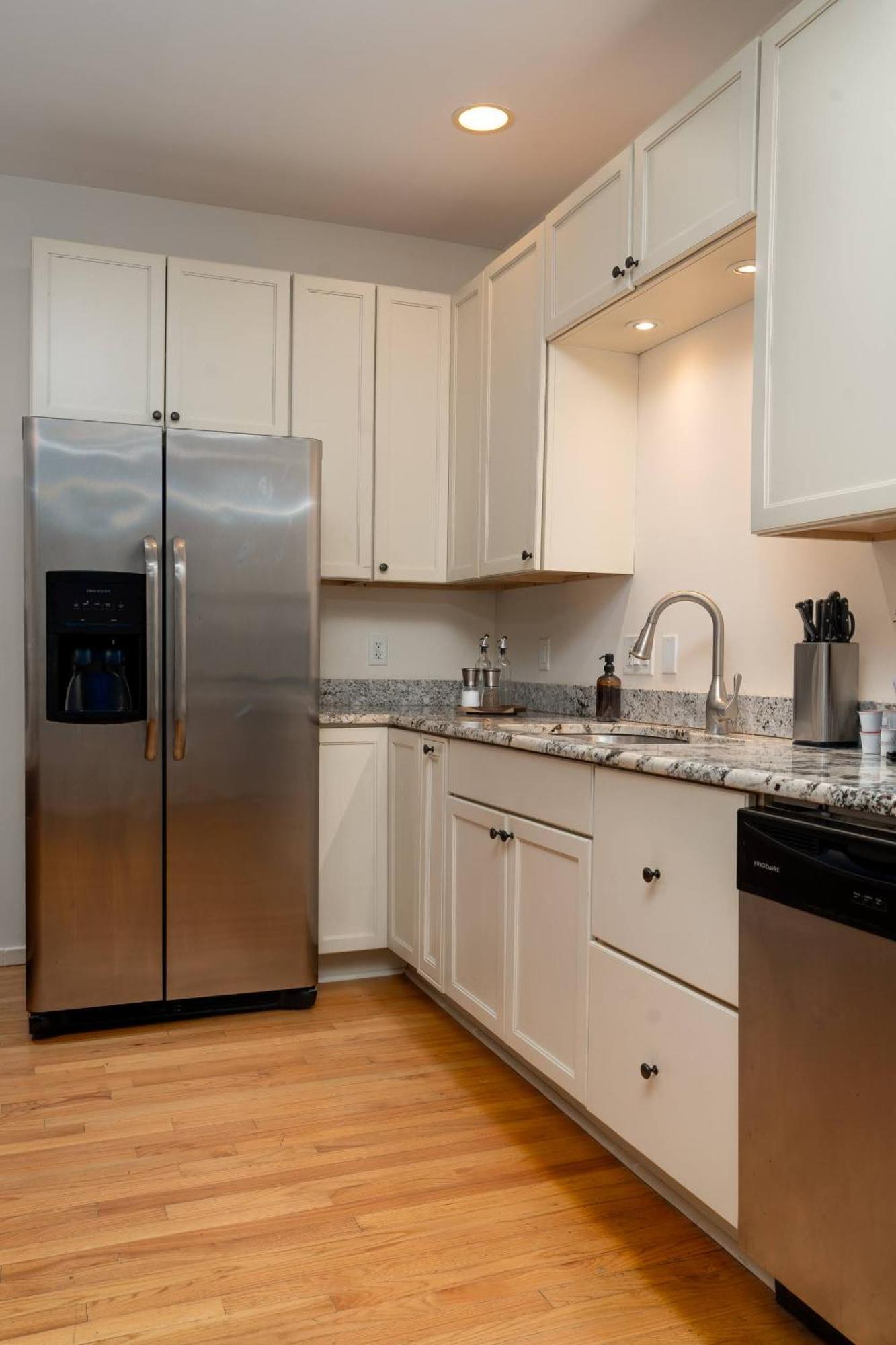 Apartment Flexhome Wicker Park 2br P1 Chicago