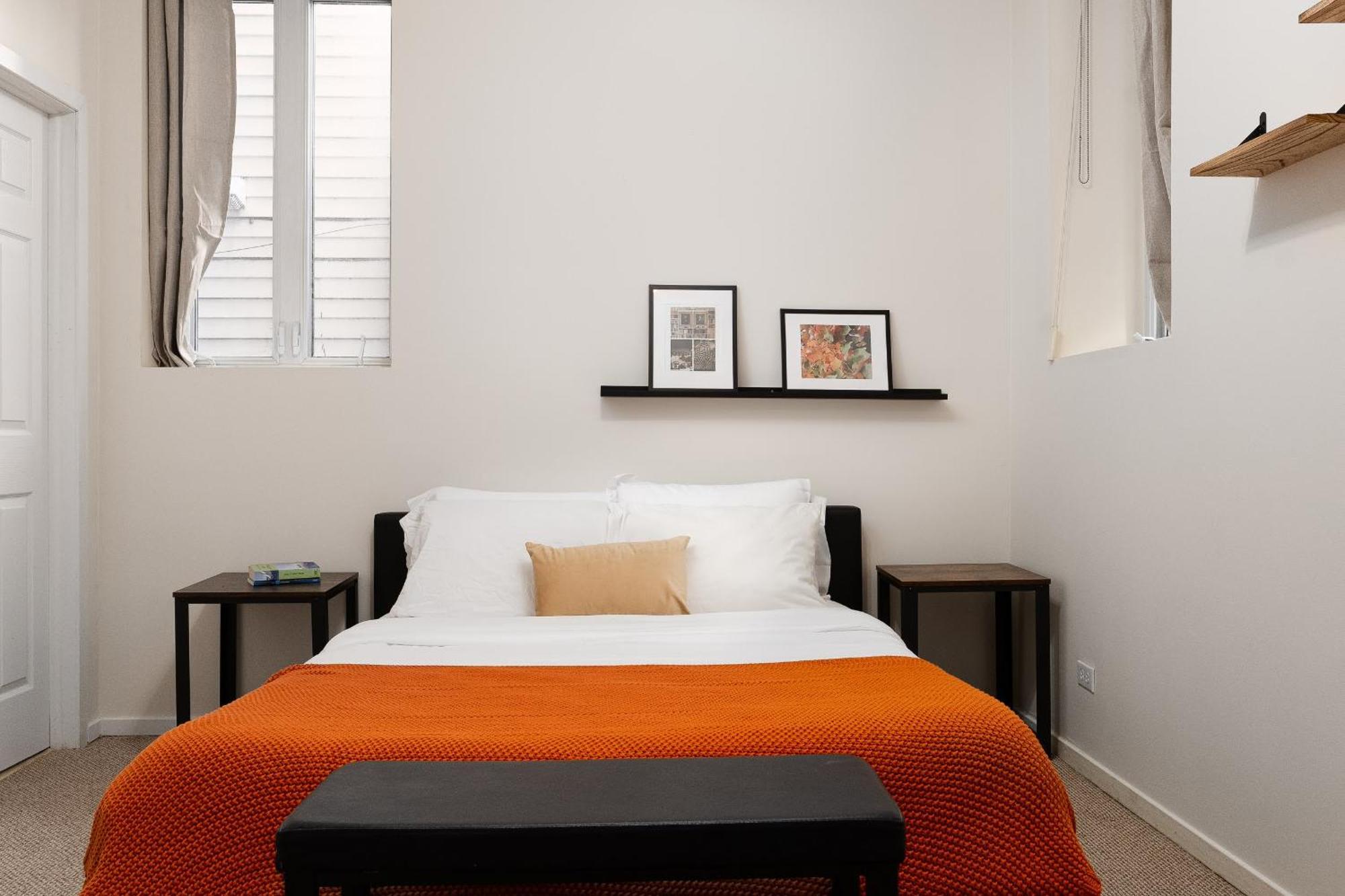Flexhome Wicker Park 2br P1 *