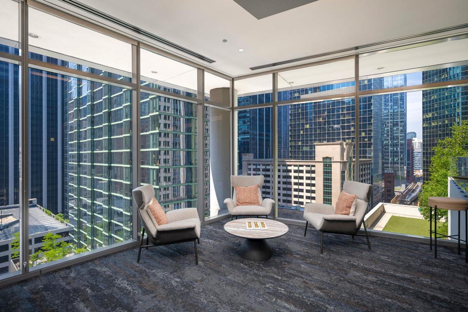 Apartment Loop 1br W Gym Pool Lounge 1 Block From L Chi-695 *