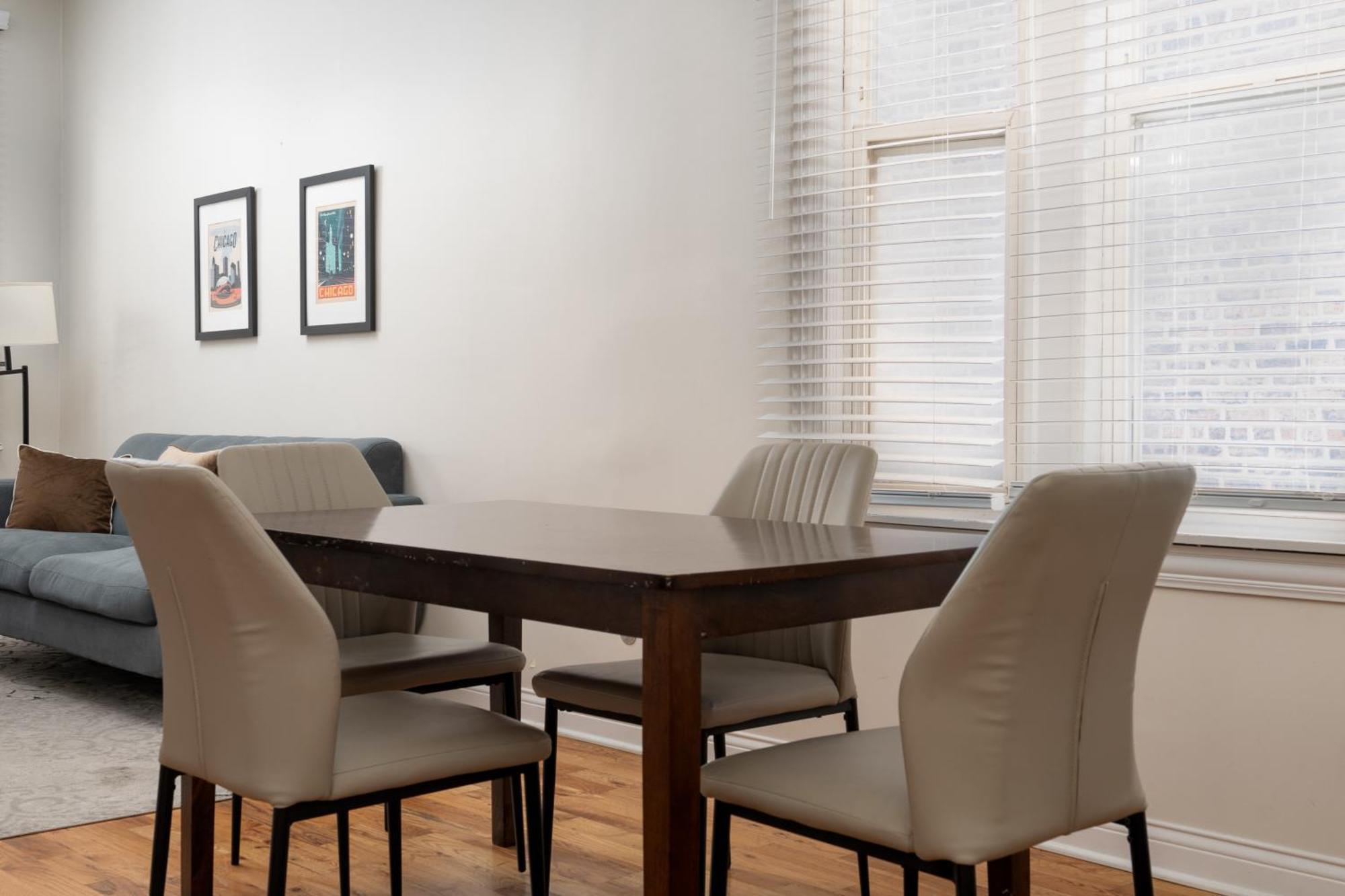 Flexhome Wicker Park 3br Dv1 Apartment