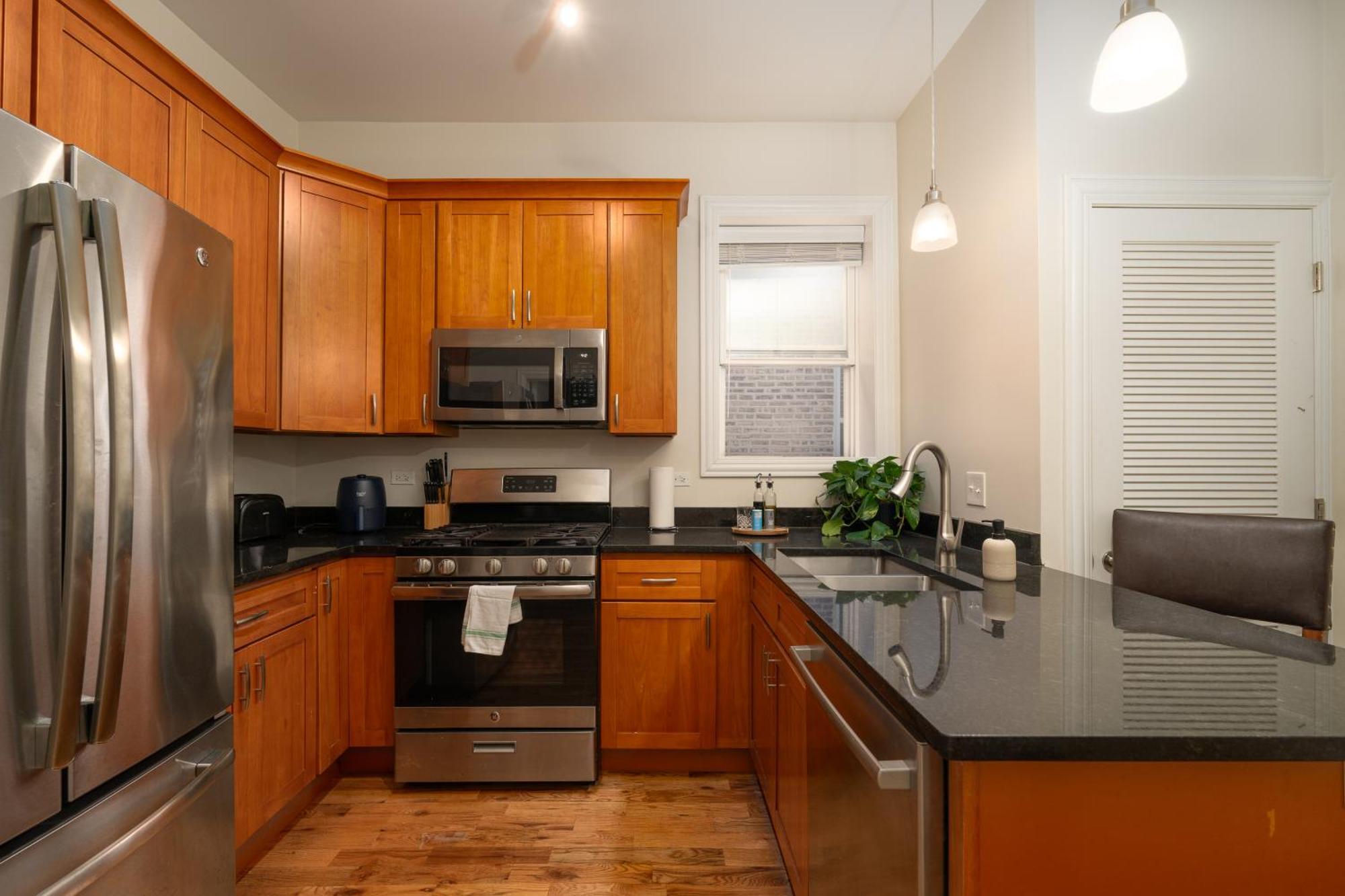 Flexhome Wicker Park 3br Dv1 Apartment Chicago