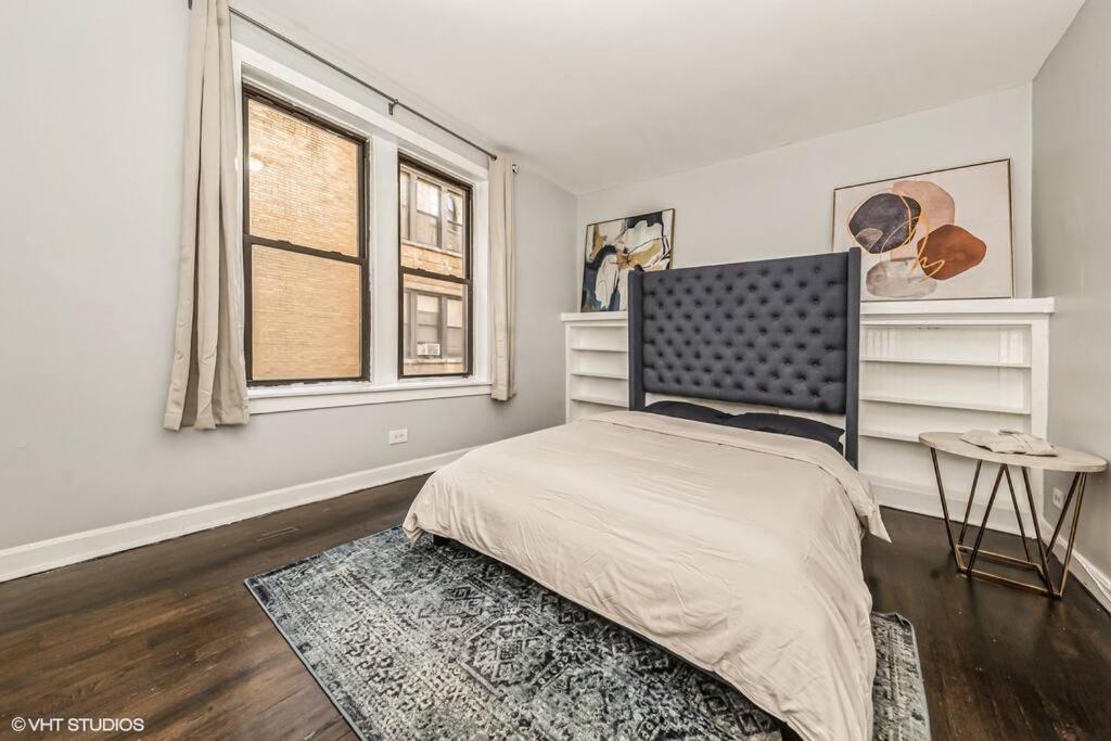Apartment 2 Bedroom Near Downtown And The Lakefront