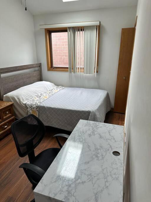 3br 2ba Near Rush Hospital Chicago