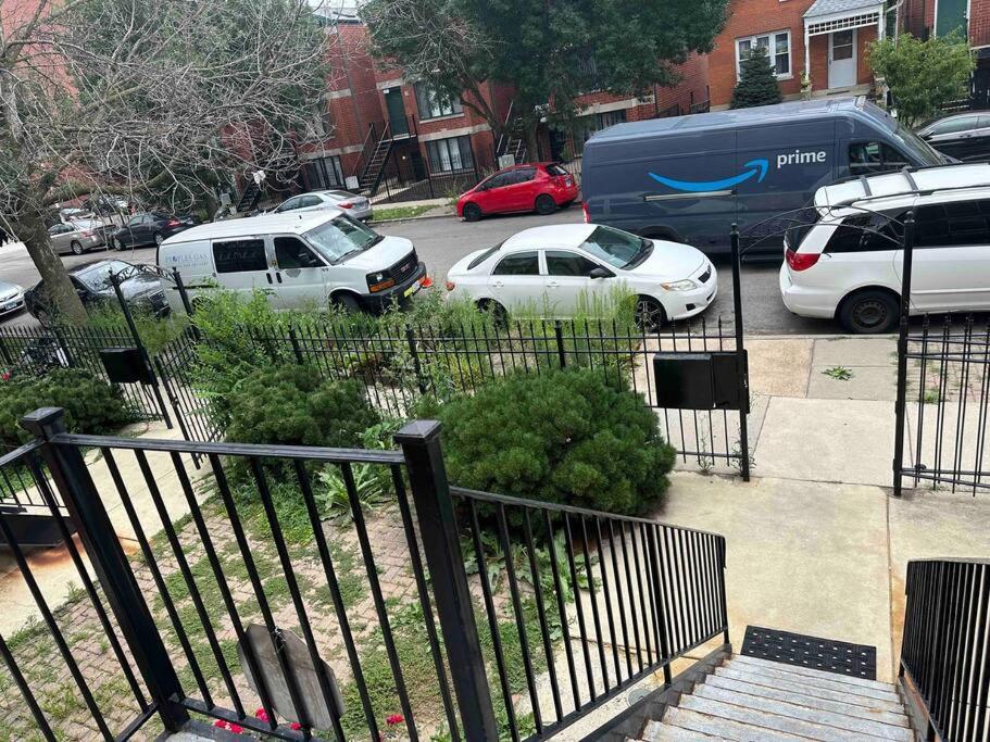 3br 2ba Near Rush Hospital *