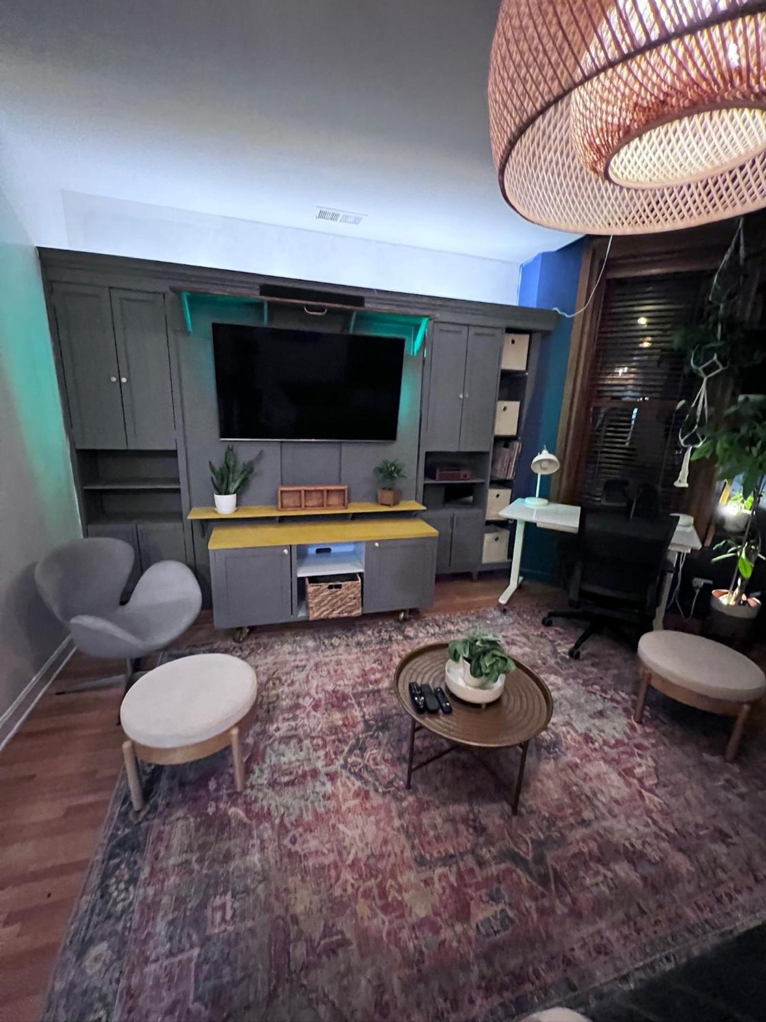 Apartment Cozy Castle - Centrally Located Connected