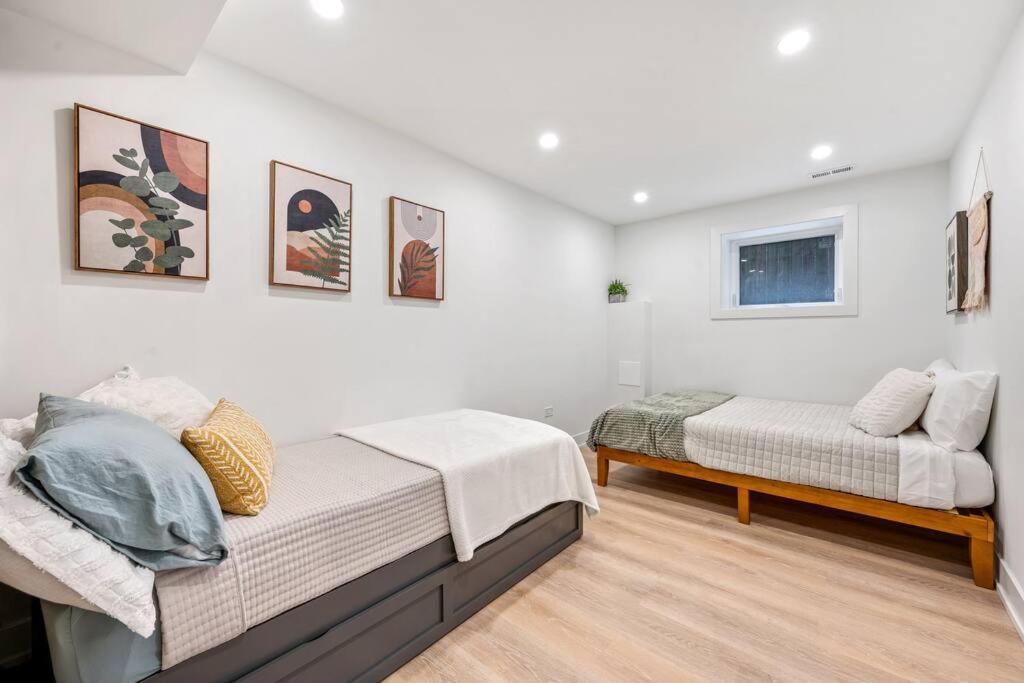 Apartment Logan Square Luxury Villa, 3 Beds, 3 Baths *
