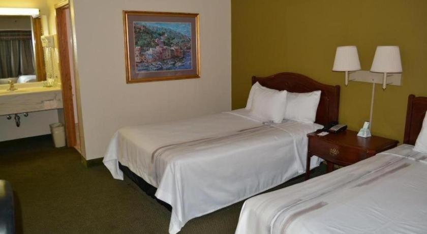 Shore Hotel
