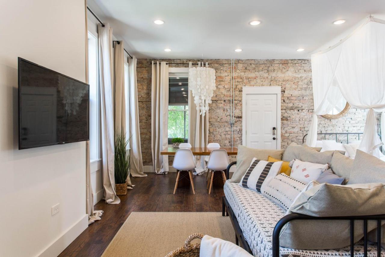 Charming Near Downtown Apartment