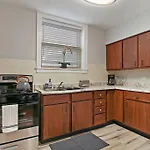Relaxing 2Br Apt With Comfy Bedrooms - Lockwood 3