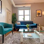 Mccormick Place 420 Friendly 3Br Family Unit For Up To 8 Guests With Optional Parking