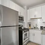 2Br Cozy And Furnished Apt In Hyde Park - Hyde Park 405