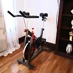 Luxury 2 Bed 2 Bath In Chicago With Free Parking