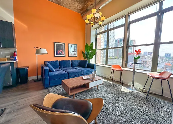 Mccormick Place 2B-2B With Optional Parking And Gym That Sleeps 8