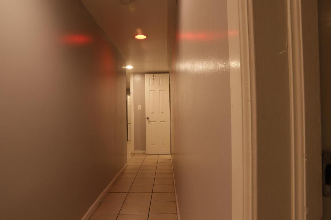 Langley Guest house *