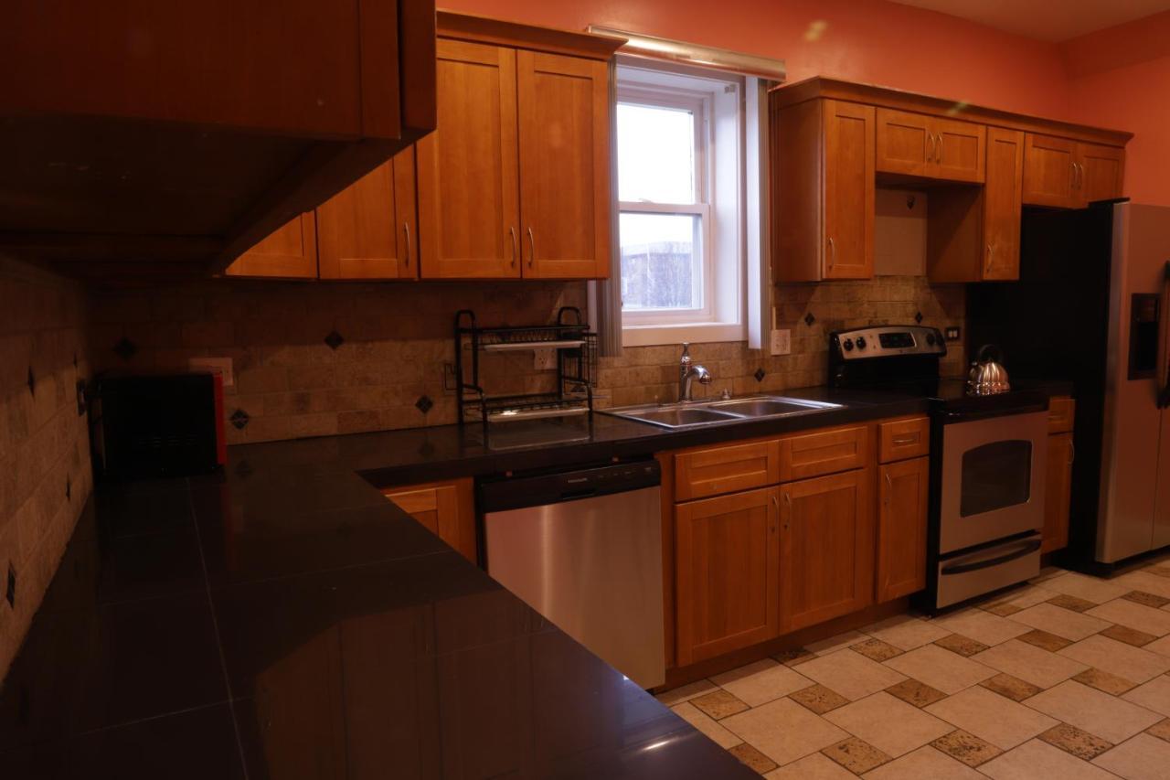 Guest house Langley Chicago