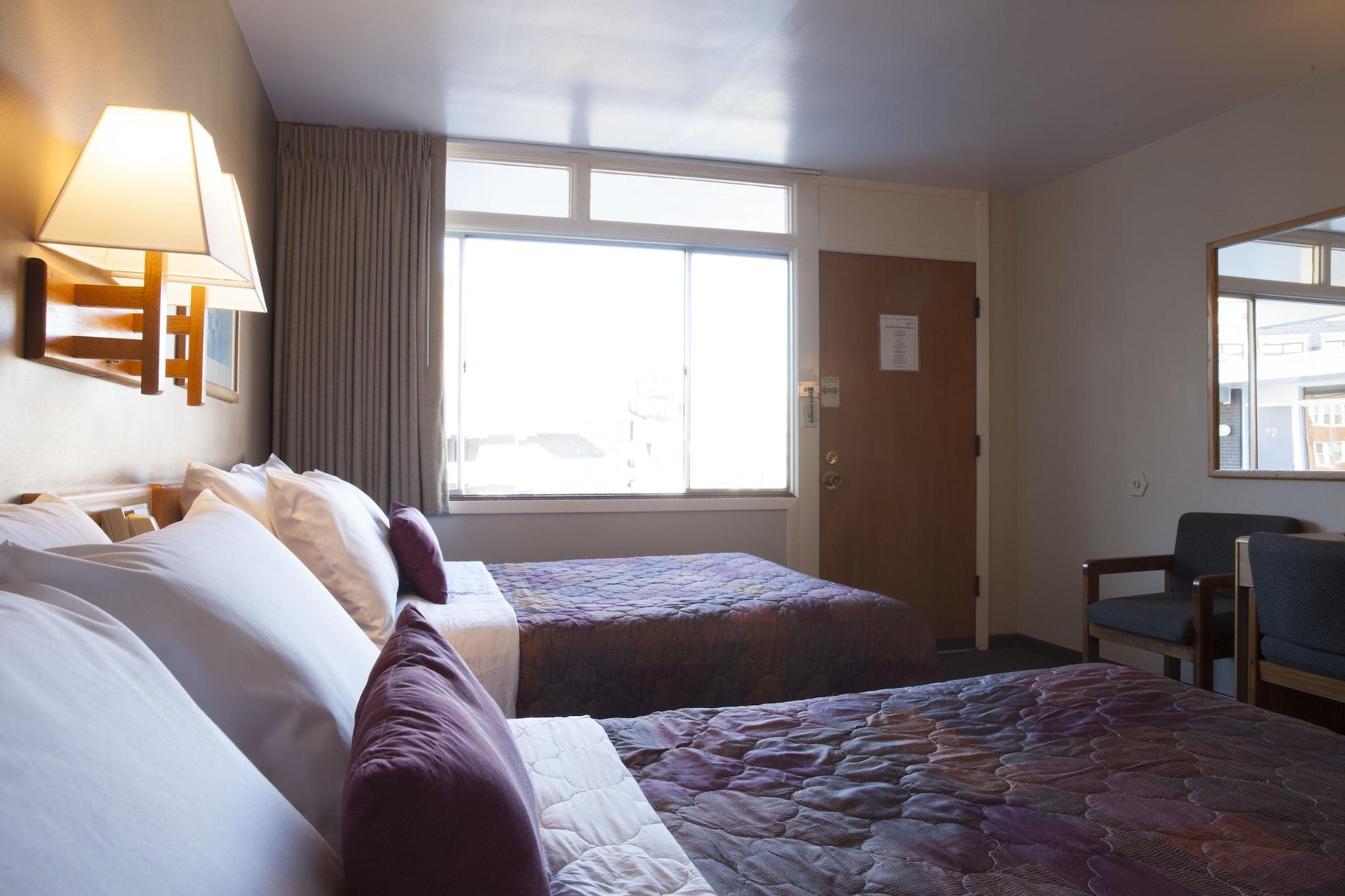 Motel Heart O' 2*