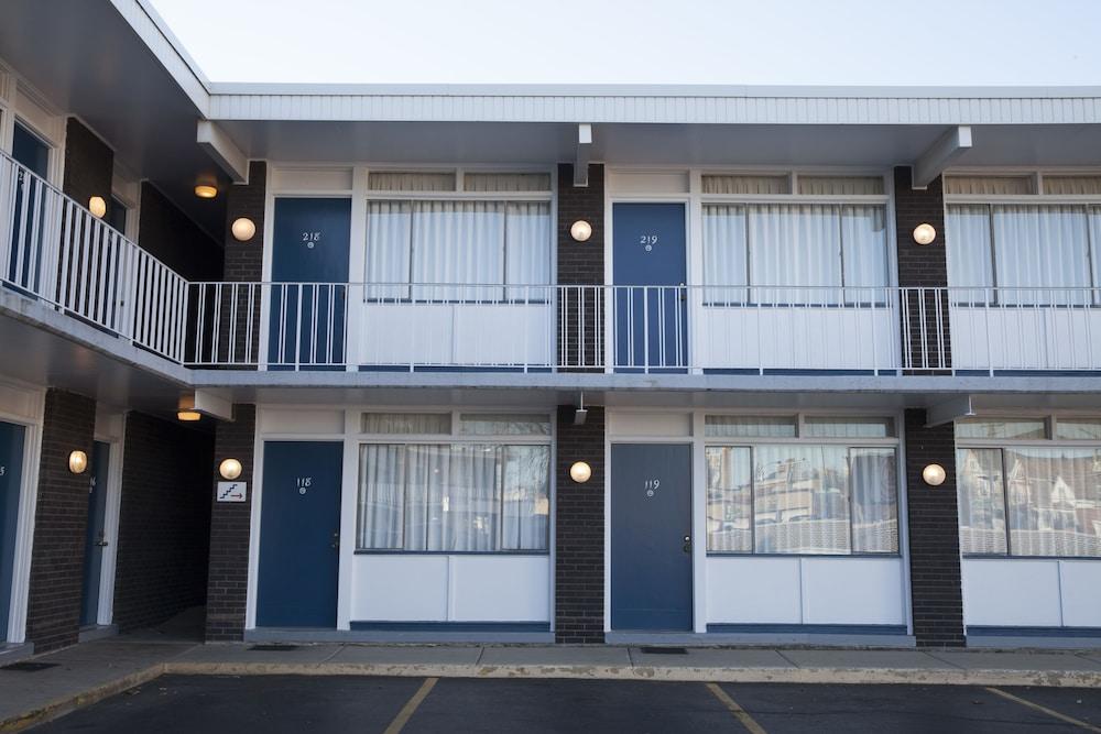 Motel Heart O'