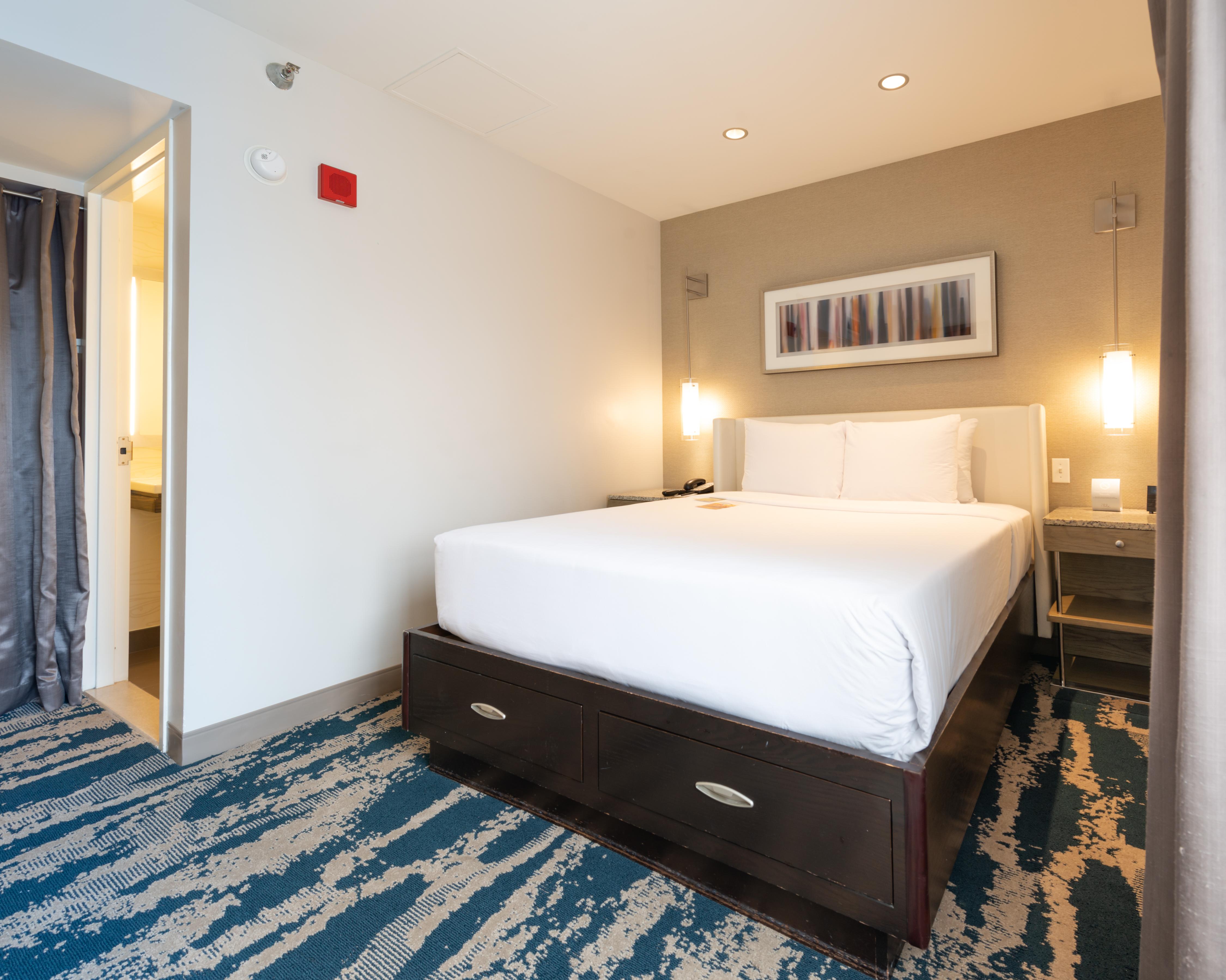Felix Hotel