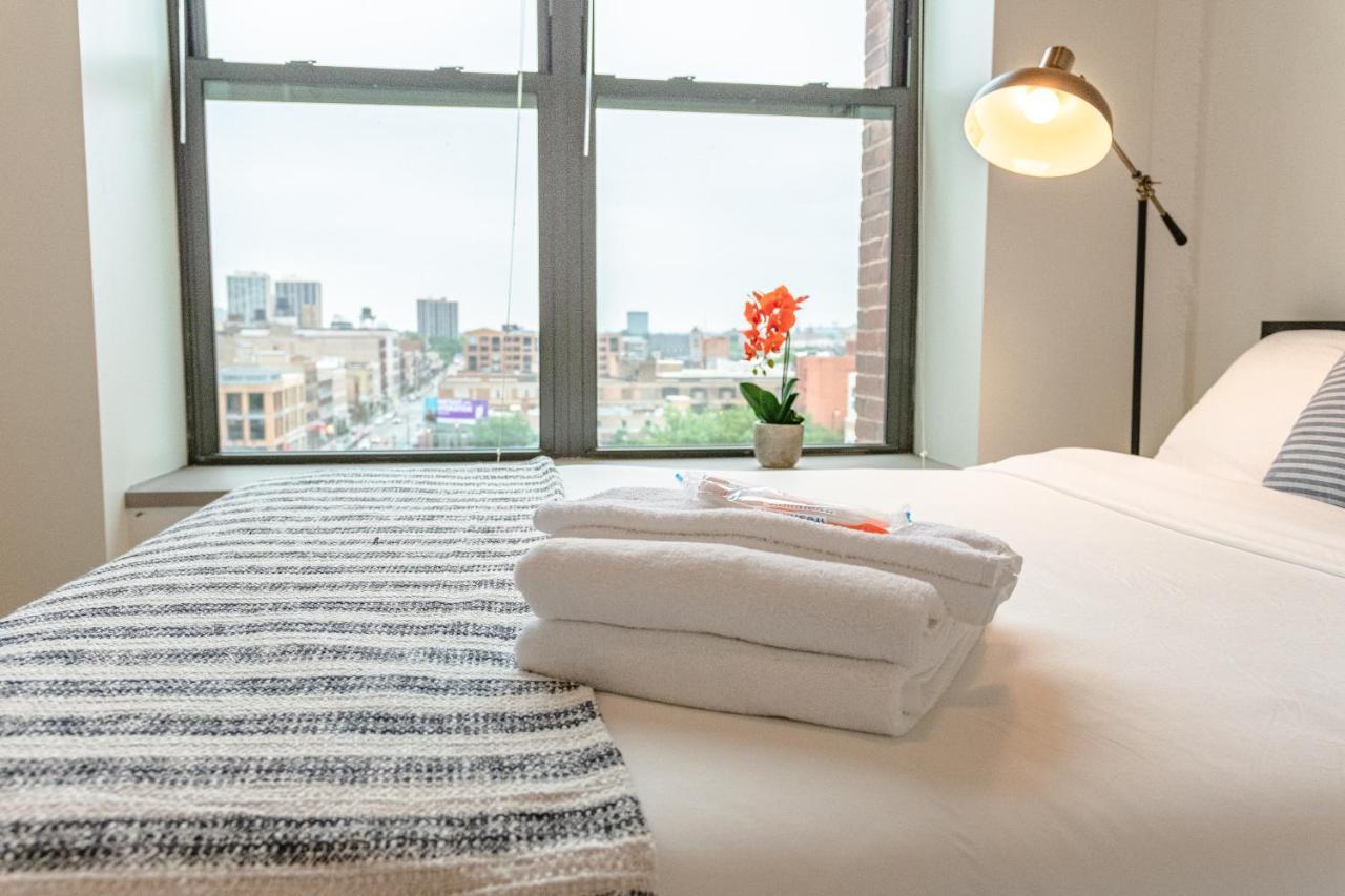 Mccormick Place 2b-2b With Optional Parking And Gym That Sleeps 8 Apartment Chicago