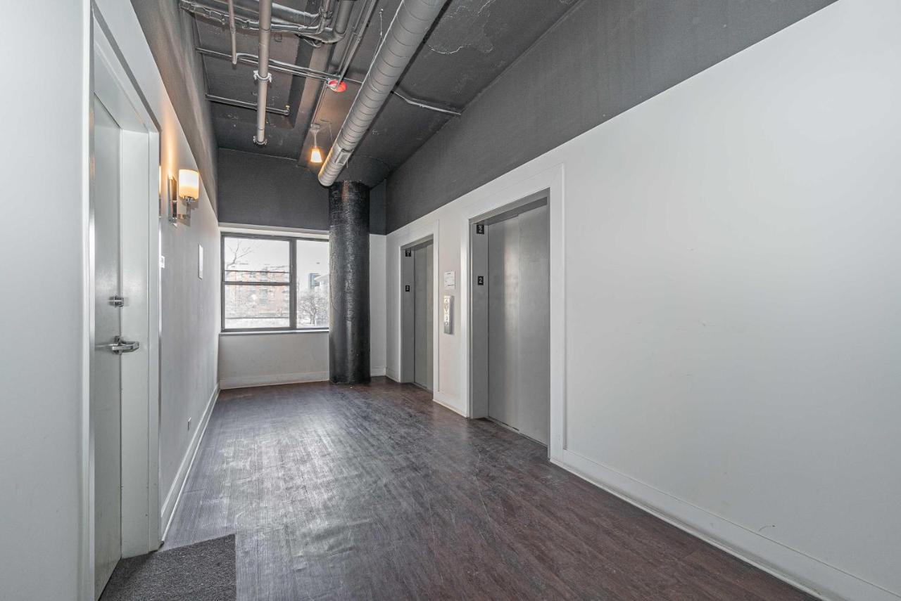 Mccormick Place 2b-2b With Optional Parking And Gym That Sleeps 8