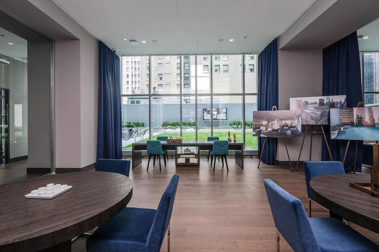 Loop 1br W Roof Gym Lounge Nr Riverwalk Chi-913 *