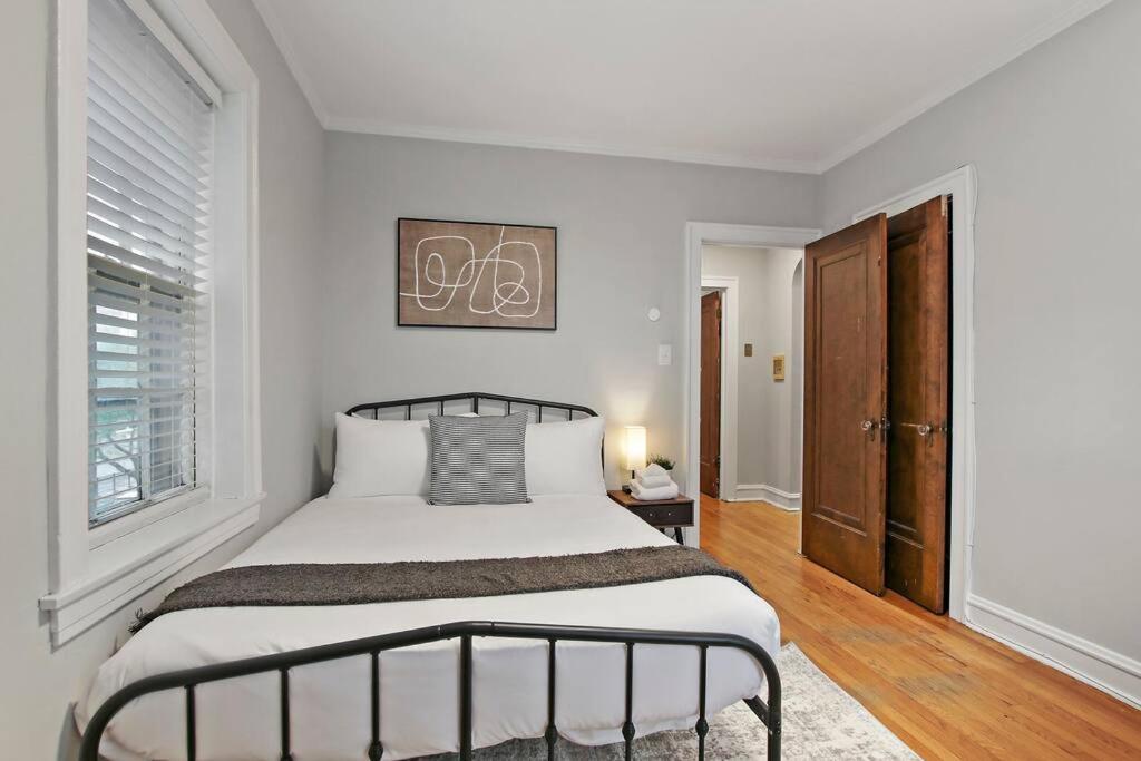 Apartment Relaxing 2br Apt With Comfy Bedrooms - Lockwood 3 *